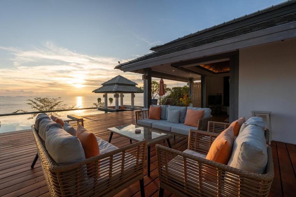 Luxury villa Seaview & Sunset 100m from the beach – Koh Phangan